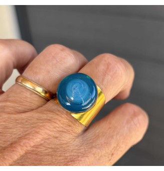 Bague Large Dorée avec Cabochon en Verre Filé – Modèle Unique - BLEU