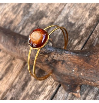 Bracelet rigide doré – cabochon en verre artisanal fait main - Dégradé ambré