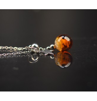 Collier court “écalt ambré” en perle de verre filée – création artisanale