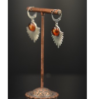 Boucles d’oreilles demi soleil en cabochon de verre filé – l’éclat du dégradé ambré