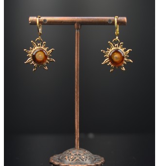 Boucles d’oreilles “Soleil ambré” – cabochon de verre filé à la flamme, acier inoxydable