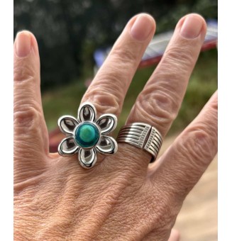 Bague fleur acier inoxydable – Cabochon en verre bleu vert