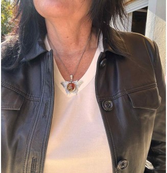 Collier Papillon et Cabochon en Verre – Multicolore