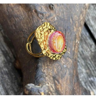 Bague réglable femme en acier inoxydable martelé avec cabochon en verre filé – bijou artisanal fait main Liloo Créations