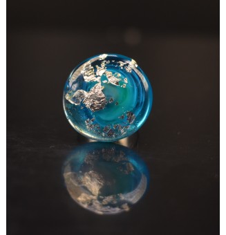 Bague réglable en acier inoxydable – Cabochon en verre filé artisanal bleu & vert, feuille d’argent (pièce unique)