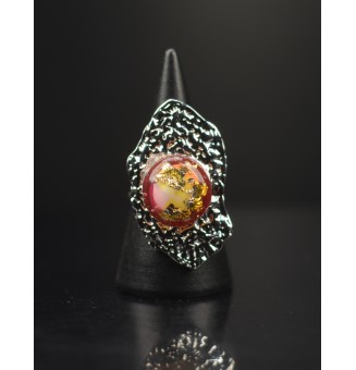 Bague réglable femme en acier inoxydable martelé avec cabochon en verre filé – bijou artisanal fait main Liloo Créations