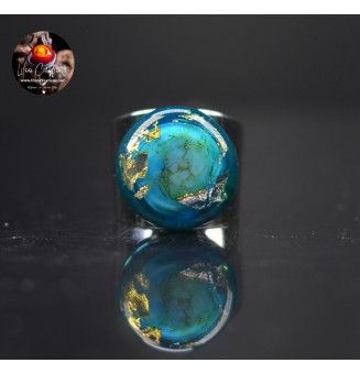 Bague Large avec Cabochon en Verre Filé – Modèle Unique - bleu et or