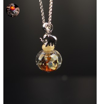 Collier long en perles...