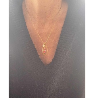 Collier court doré avec perle de verre rouge et or – Création artisanale