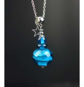 Collier "bleu" en Perles de Verre et acier inoxydable 70 cm