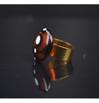 Bague réglable en acier inoxydable Doré– Cabochon en verre filé artisanal noir et ambre (pièce unique)