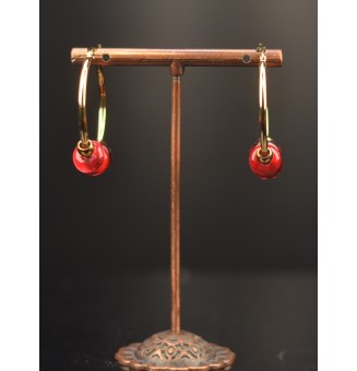 Créoles dorées en perles de verre filé – rose rubis