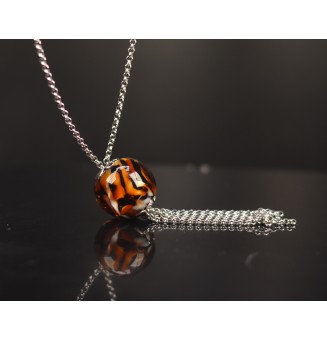 Collier Long Épuré avec Perle "Léopard" ,  en Verre Filé – Liloo Créations