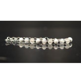 Bracelet multi-rangs en acier inoxydable et perles de verre filé – Modèle Unique