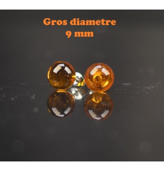 puces d'oreilles Gros...