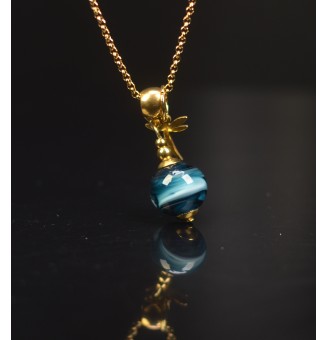 Collier court doré bleu pétrole – Perle de verre artisanale 1,45 cm