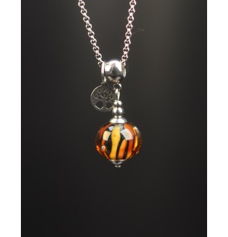 Collier court perle léopard...