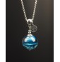 Collier long bleu pétrole –...