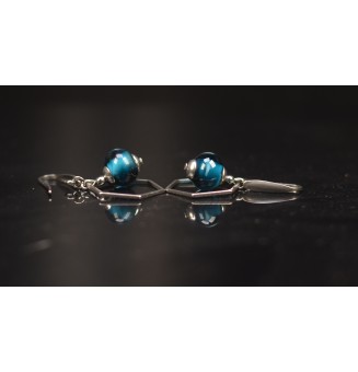 Boucles d’oreilles bleu pétrole en perles de verre filé – Pièce unique