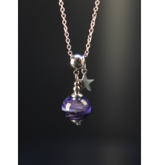 Collier violet en verre filé – Acier inoxydable & étoile délicate