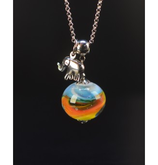 Collier "multicolore" en Perles de Verre et acier inoxydable, breloque elephant