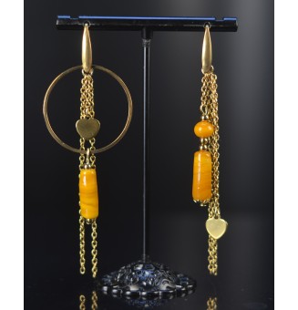 Boucles d’oreilles dépareillées "jaune moutarde" – Tubes en verre filé & acier doré