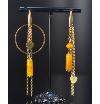 Boucles d’oreilles dépareillées "jaune moutarde" – Tubes en verre filé & acier doré