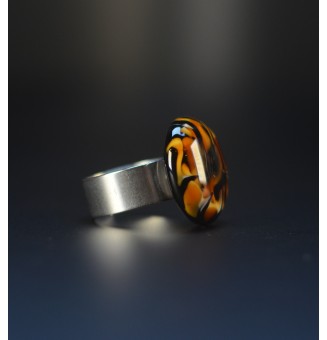 Bague cabochon léopard en verre filé – Acier inoxydable doré réglable