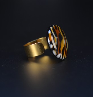 Bague cabochon léopard en verre filé – Acier inoxydable doré réglable