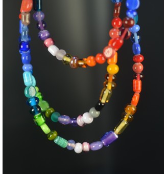 Sautoir d’Exception – 170 Perles de Verre Filé Multicolores – Pièce Maîtresse