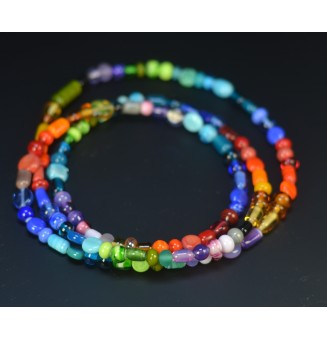 Sautoir d’Exception – 170 Perles de Verre Filé Multicolores – Pièce Maîtresse