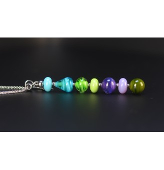 Collier "Éclat de Joie" – Création Multicolore en Verre Filé – Pendentif 7 Perles Artisanales