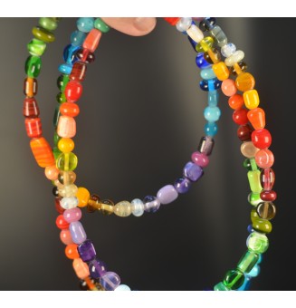 Sautoir d’Exception – 138 Perles de Verre Filé Multicolores – Pièce Maîtresse