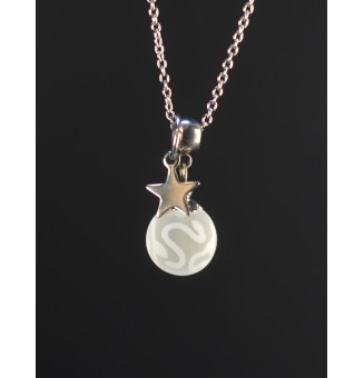 Collier court  blanc mate...