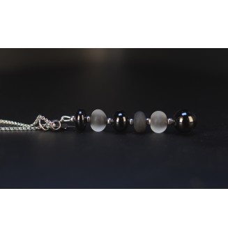 Collier Noir Élégance – Perles de Verre Filé Mate & Brillante – Acier Inoxydable Argenté