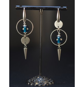 cBoucles d’Oreilles Asymétriques bleu nuit – Verre Filé & Acier Inoxydable Argenté