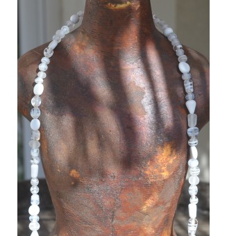 Sautoir d’Exception Blanc – Collier Long En Verre Filé Artisanale – 110 cm