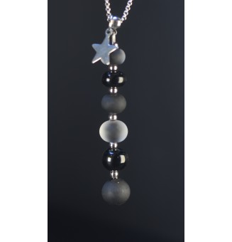 Collier Noir Élégance –...