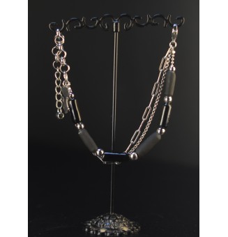 Bracelet multi-rangs noir...