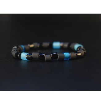 Bracelet élastique homme noir et bleu en verre filé – Création artisanale unique