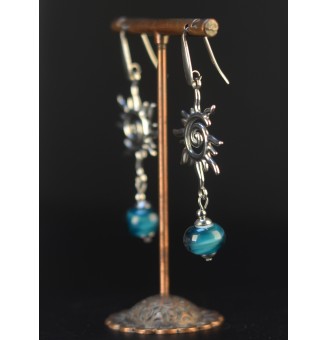 Boucles d’oreilles Soleil bleu pétrole en verre filé – Acier inoxydable argenté