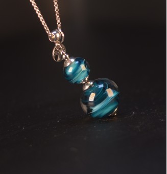 Collier long bleu pétrole en verre filé – Acier inoxydable argenté – 71 cm