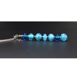 Collier "Éclat de Joie" – Création bleu  en Verre Filé – Pendentif 7 Perles Artisanales