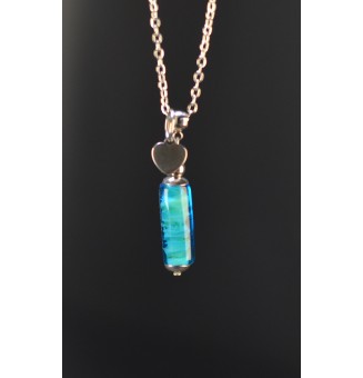 Collier court bleu vert...