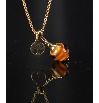 Collier court ambré avec Arbre de Vie – Acier inoxydable doré