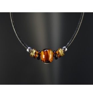 Collier en cuir noir et...