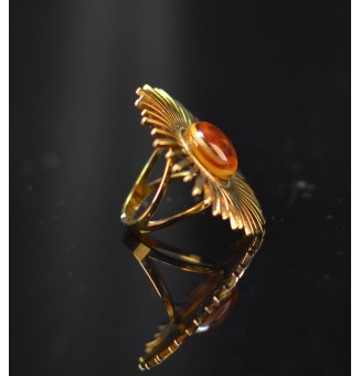 Bague Soleil dorée avec cabochon ambré en verre filé – Réglable