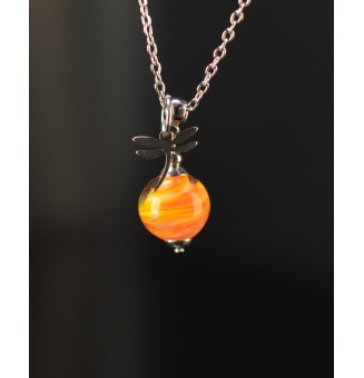 Collier court argenté avec...