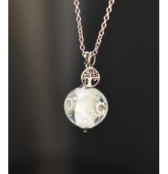 Collier long argenté avec...