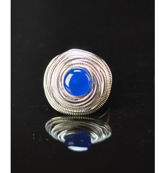 Bague bleu soutenu en verre...
